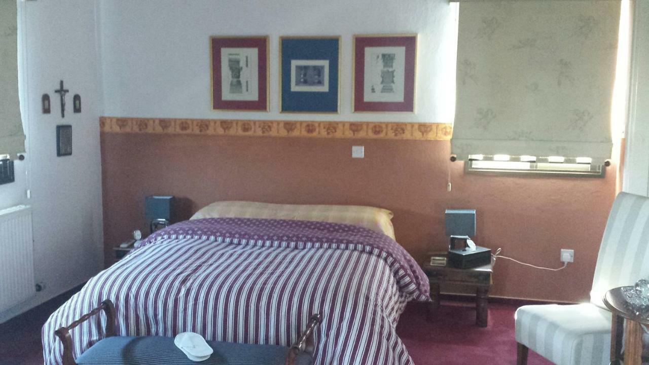 Residence L' Aubrais Limassol Ngoại thất bức ảnh