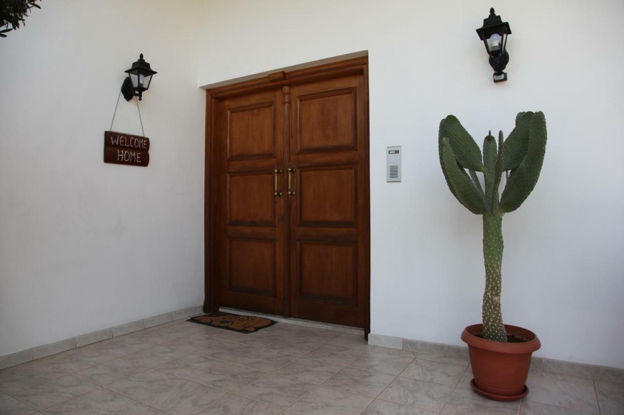 Residence L' Aubrais Limassol Ngoại thất bức ảnh